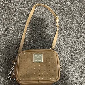 Itzy ritzy crossbody purse